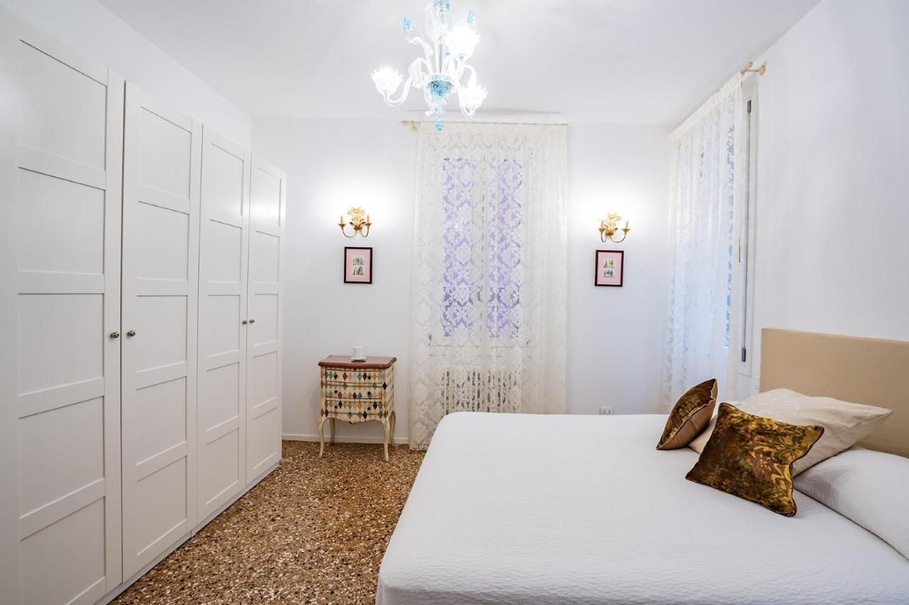 Ca' San Beneto Completely Refurbished In A Fabulously Central Area Venice Exterior photo